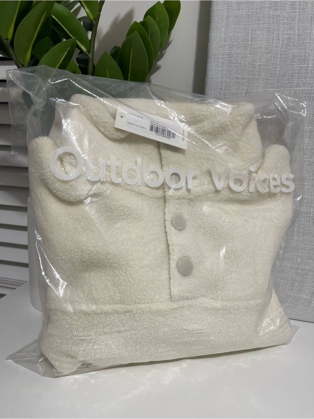 nwt Outdoor Voices mens MEGAFLEECE snap up bone cream jacket Half-Zip Pullover
